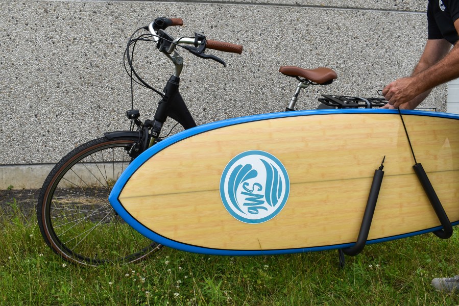 Porte surfboard pour porte-bagages vélo
