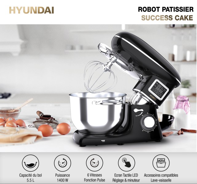 robot patissier success cake 1400W dans une cuisine sur un plan de travail